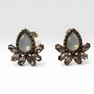 Neutral Cabochon Rhinestone Clip On Earrings Gold Tone Statement Vintage